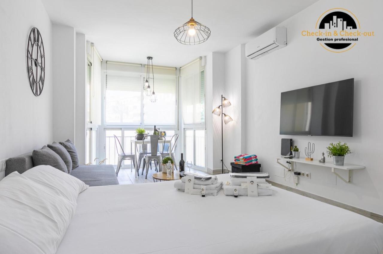 Apartamento El Ciaboga Centro De Torremolinos Eksteriør billede