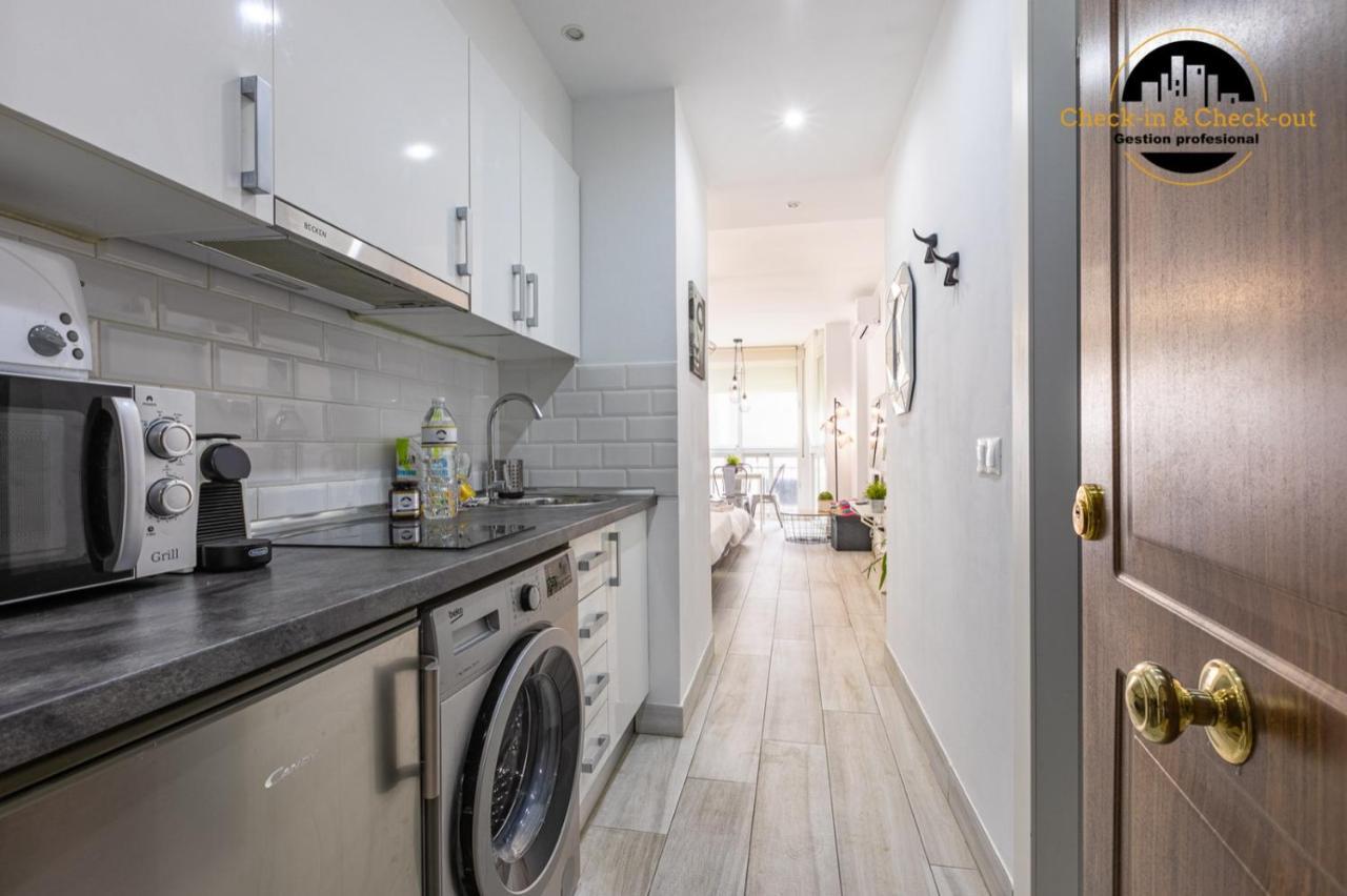 Apartamento El Ciaboga Centro De Torremolinos Eksteriør billede